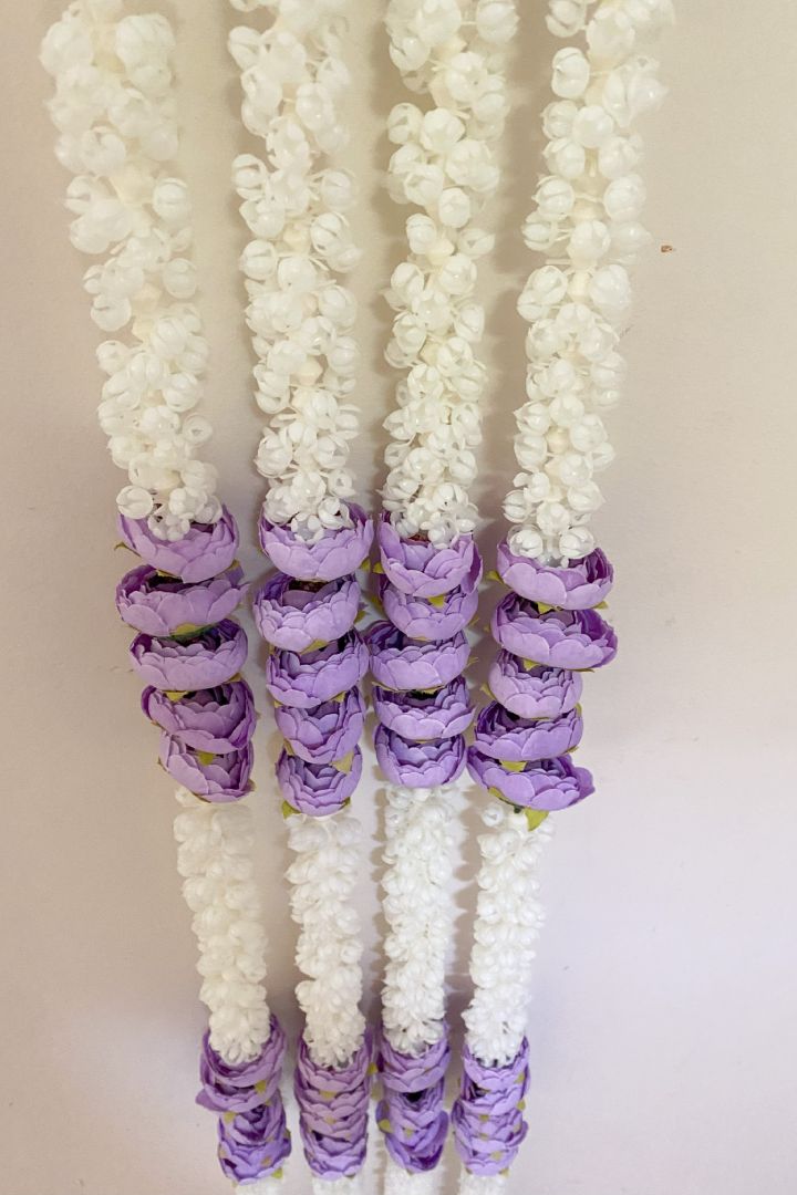 Pack of 20, 30, 40, 50 Mogra Flower Garlands with Peony Flowers
