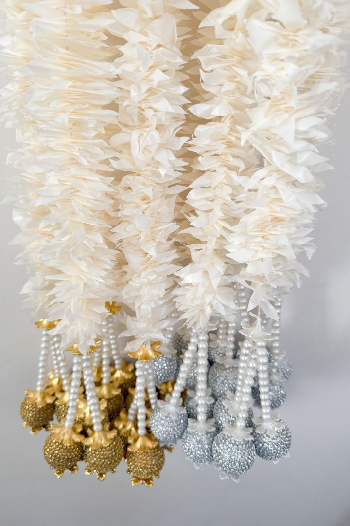 Pack of 30, 40, 60, 80, 100 Jasmine Flower Garlands with Silver, Gold Balls