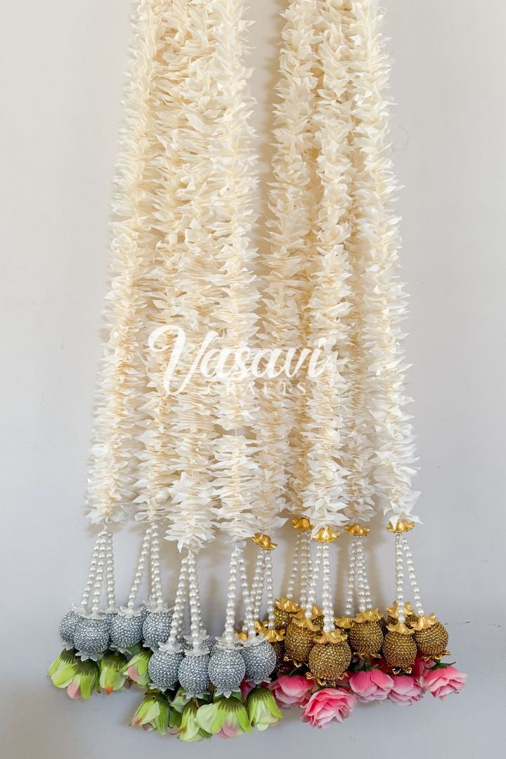 Pack of 5 Jasmine Flower Garlands with Ball and Flower Bunch