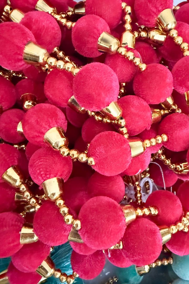 Pack of 10 - 5 ft Ball Garlands with Tassels
