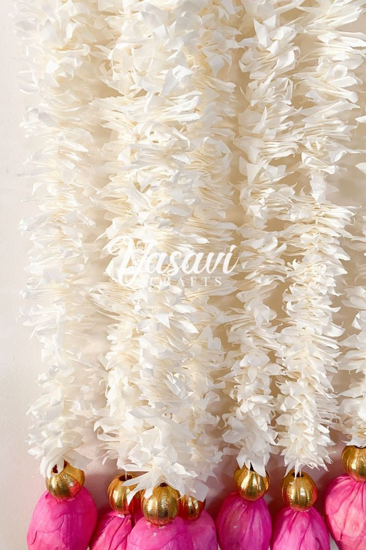 Pack of 30, 40, 50, 75, 100, 200 Jasmine Garlands with lotus buds