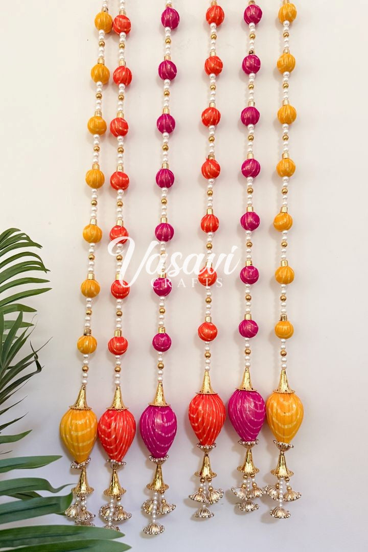 Set of 9 Rajasthani Bandhej Garlands and Fabric