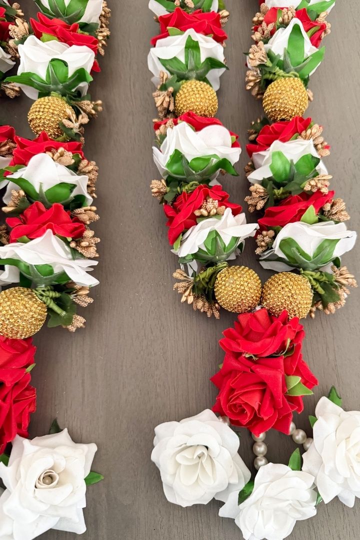 Red, White Roses Flower Wedding Varmala