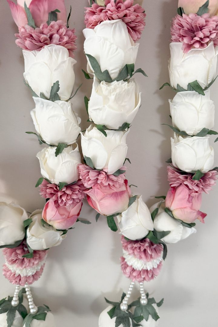 Dusty Pink and White Rose Flowers Indian Wedding Varmala