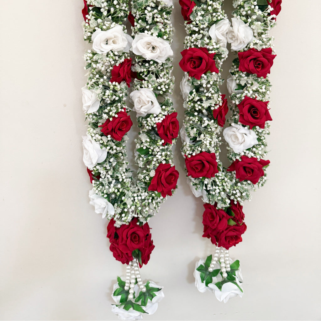 Baby's Breath Flower Varmala with Maroon and White Roses