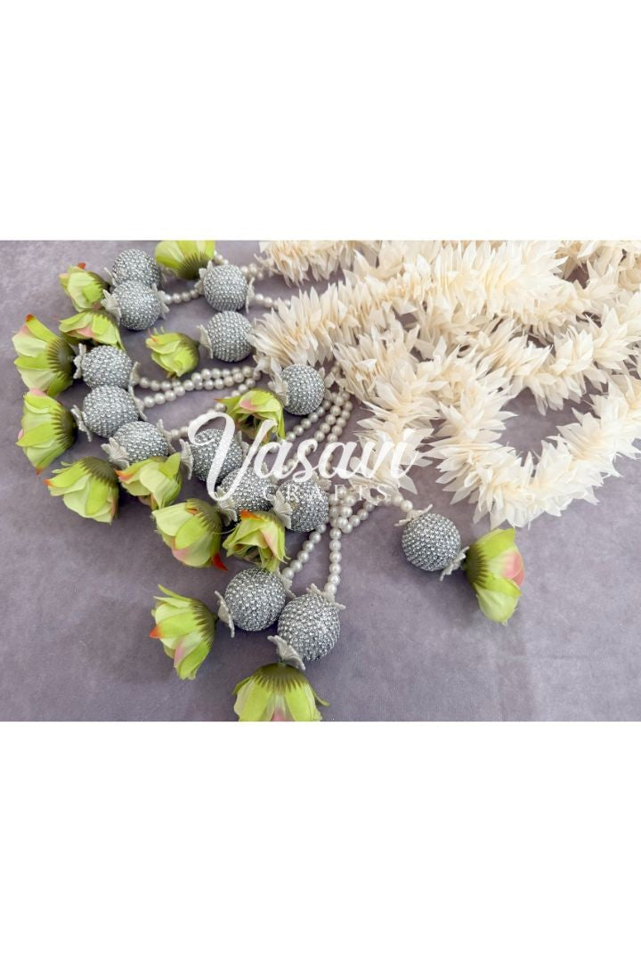 Pack of 5 Jasmine Flower Garlands with Ball and Flower Bunch