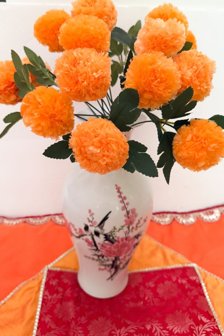 Pack of 30,50,70,100,200,300,500 Marigold Flower Bunches