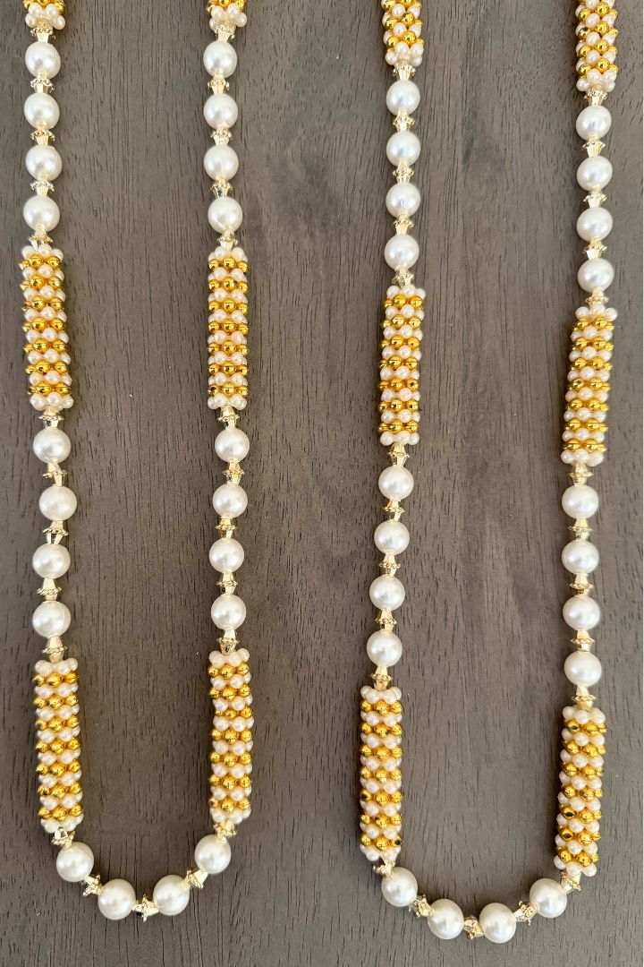 White and Gold Milni Mala for Baraat Swagat