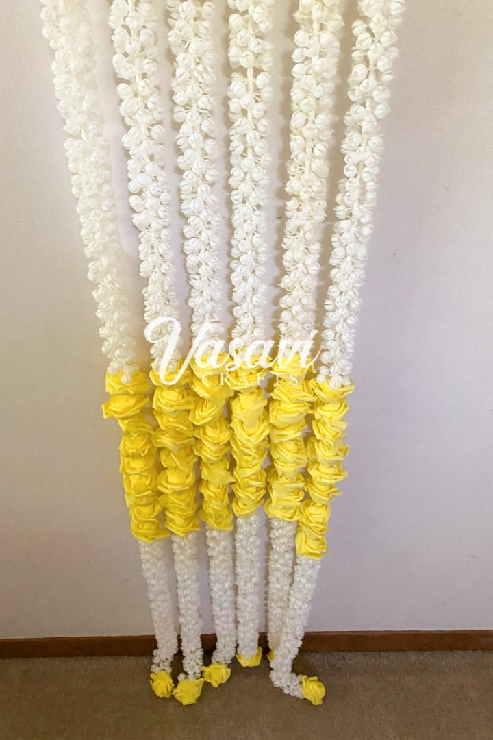 Pack of 20, 40, 50, 100 Mogra/Flower Garlands with Small Roses 6 ft long