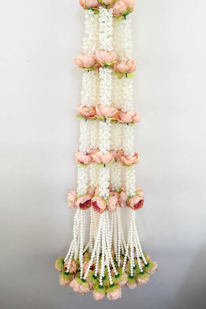 Pack of 20,30,40,50,60,80,100 Mogra Flower Garlands with Peony Flower Bunch