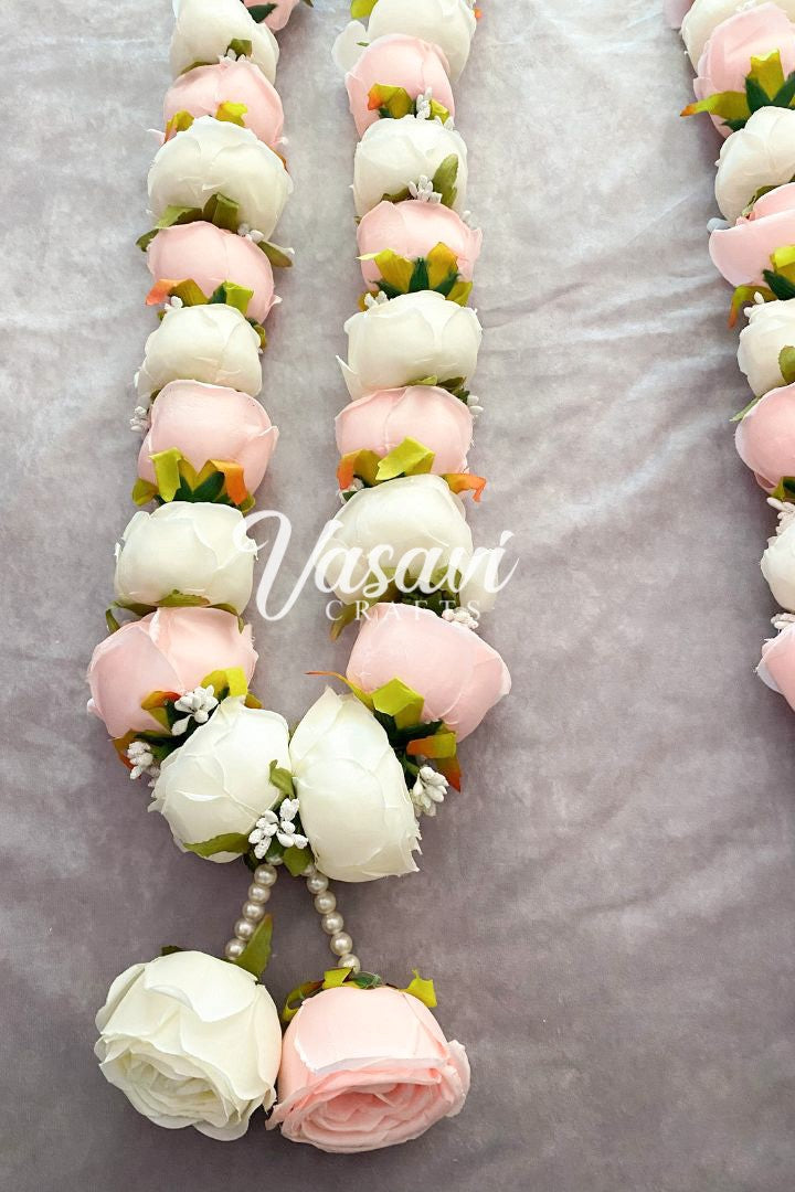 Pink and Ivory Indian Wedding Varmala with Roses