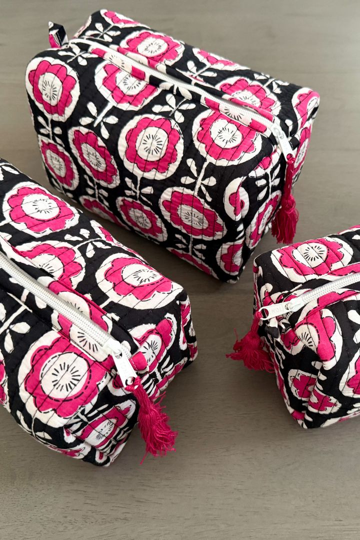 flower design travel toiletry bag Flower Print Quilted Cotton Cosmetic,Travel, Toiletry Bags