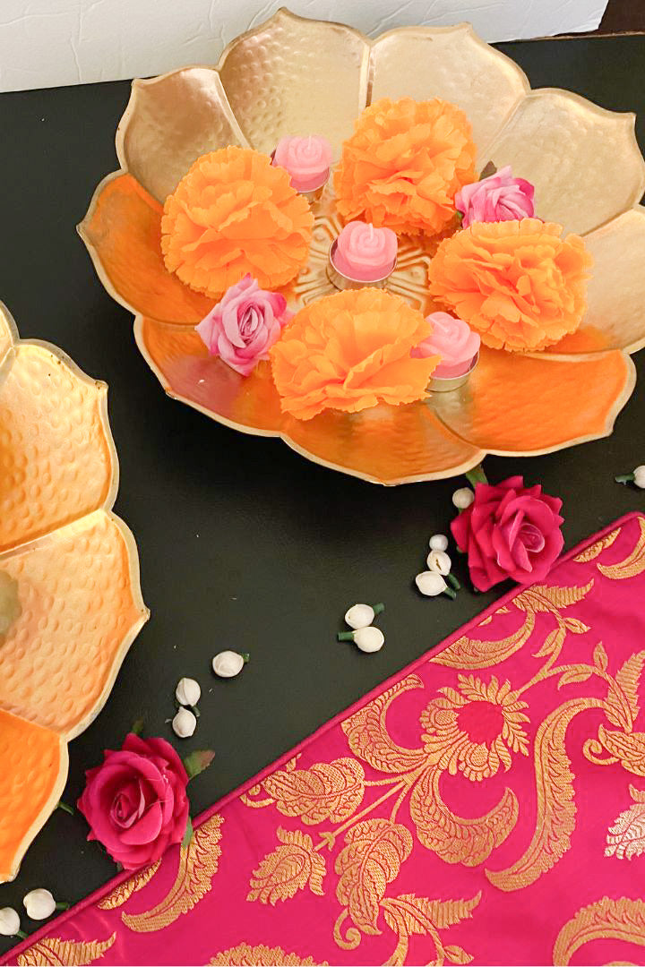 Pack of 10, 20, 30 Decorative Taj Lotus Urli Set/Decorative Bowl