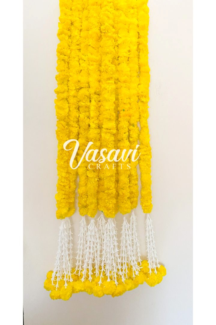 Pack of 20, 30, 40, 50, 70, 100 Marigold Flower Garland with Tuberose Bunch